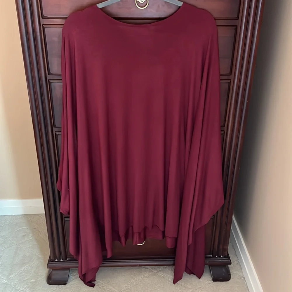 Three Bird Nest Burgundy Wren Tunic NWT - Picture 7 of 8